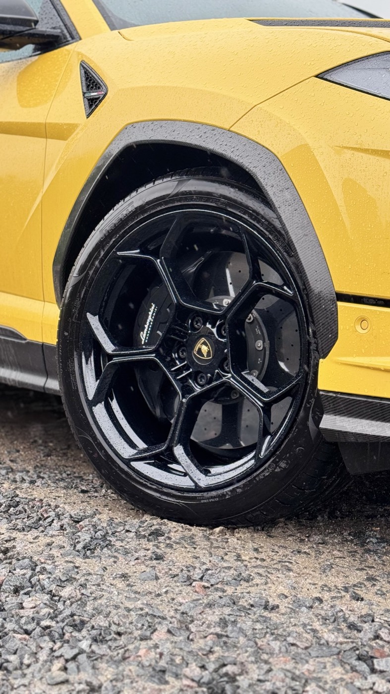 Автомобильный диск после пескоструйной очистки